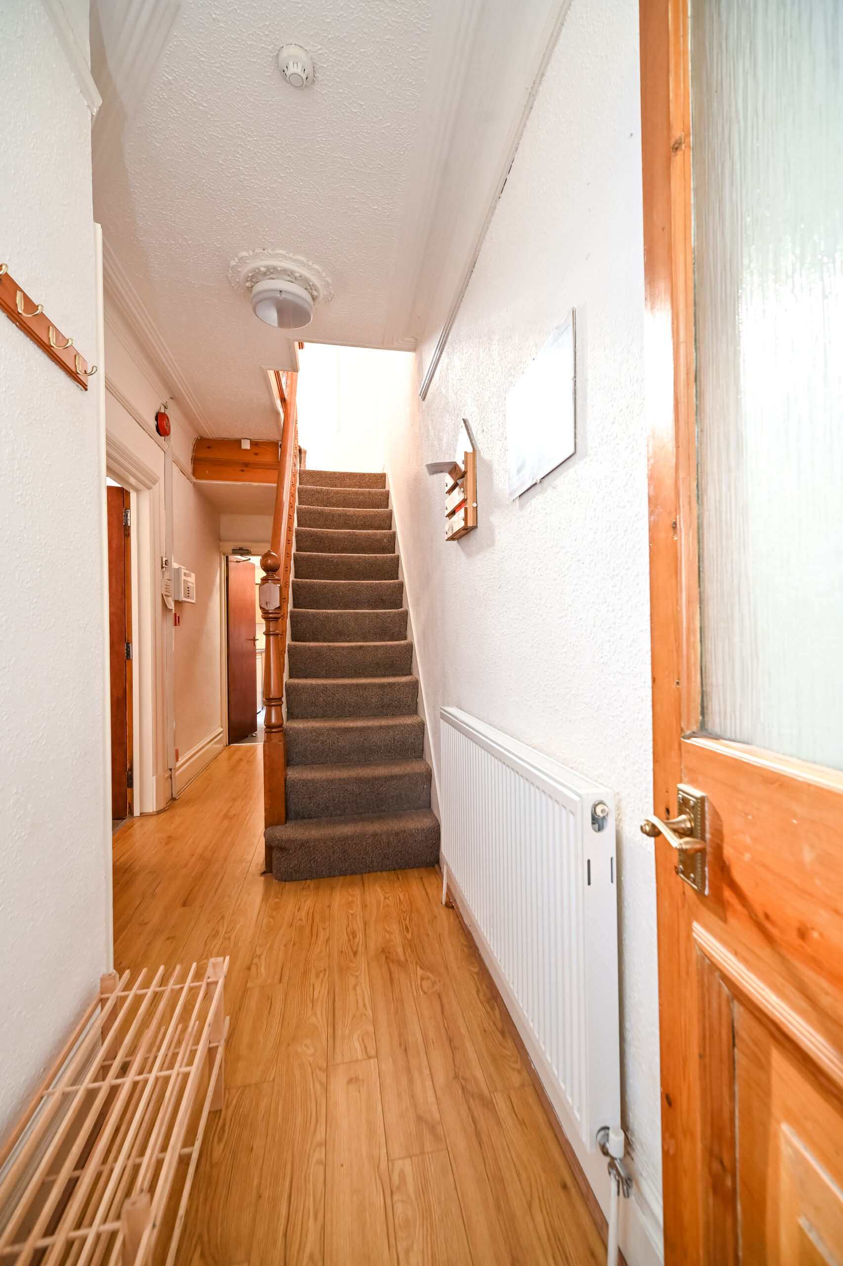 5 bedroomed student house to rent Winston Gardens, Headingley Happy